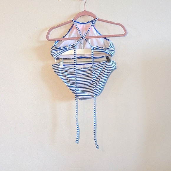 Halter Bikini - Picture 2 of 2